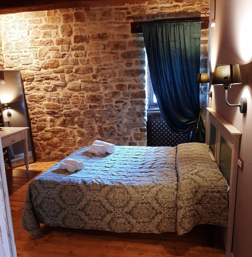 Tenuta Di Forte Sorgnano Gualdo Cattaneo Екстер'єр фото